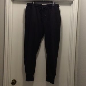 On The Byas Men’s Athletic Pants